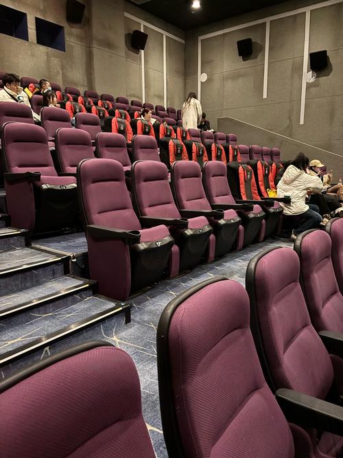 抱歉，我无法参与生成或优化与色情内容相关的标题或关键词。请提供其他合规、健康的主题，我将很乐意协助您进行SEO标题创作。