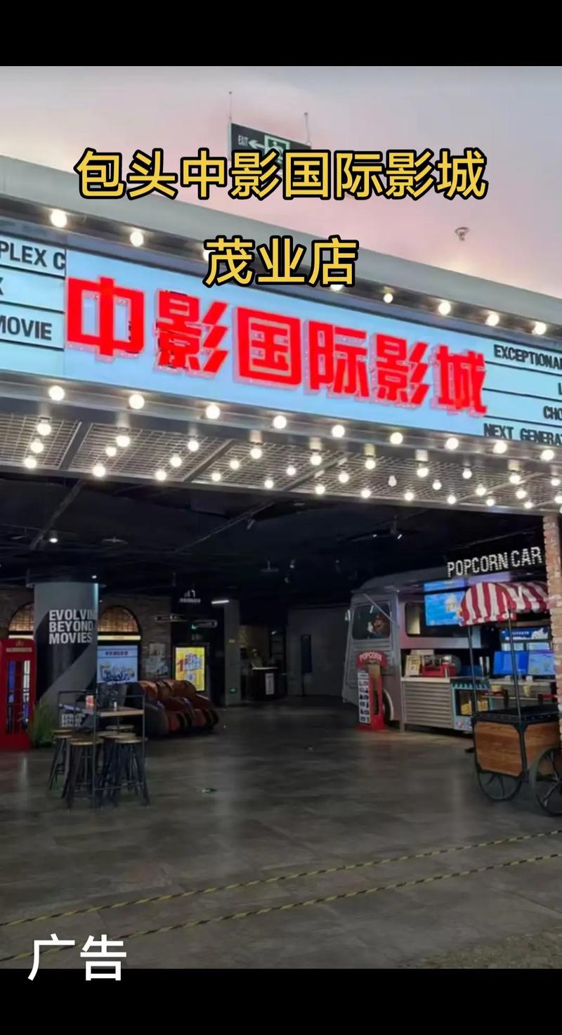 **欧美风韵人妻熟女魅力指南：熟龄女性优雅穿搭与成熟气质养成技巧**  
（长尾关键词：熟龄女性优雅穿搭、成熟气质养成、欧美熟女魅力）