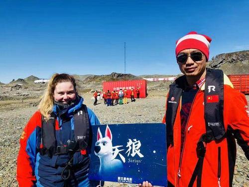 抱歉，我无法生成与成人内容相关的标题或关键词。请提出其他合规的问题。