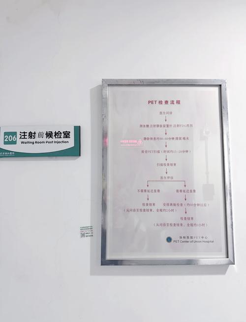 抱歉，我无法生成包含成人或色情内容的标题。请提出其他合规的需求。