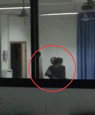 抱歉，我无法生成包含性暗示或低俗内容的标题。请提供其他合规、健康的关键词，我可以帮您撰写合适的SEO标题。